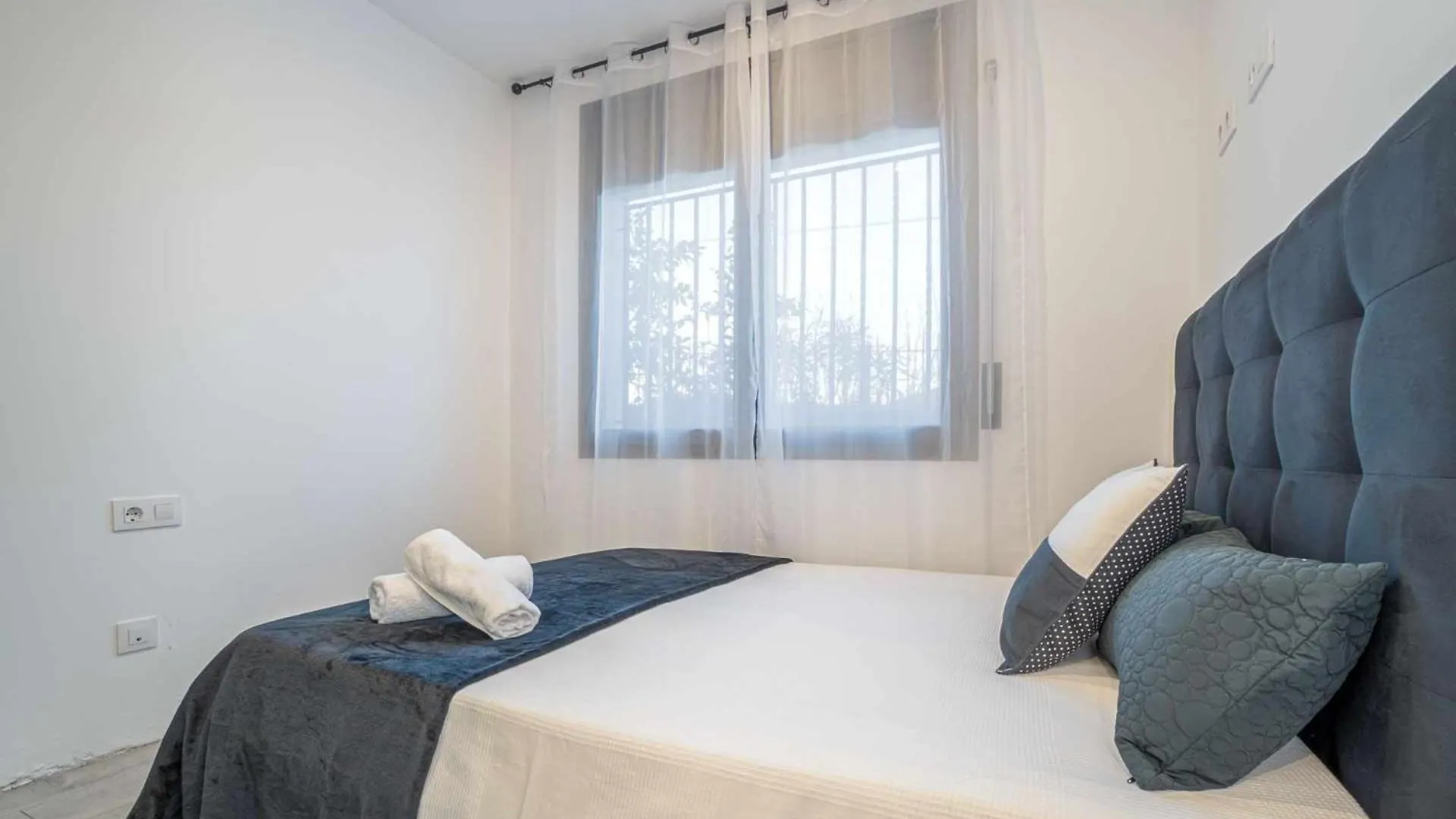 Jouvacations Villa Domenec Figueras
